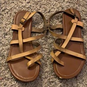Women’s sandals